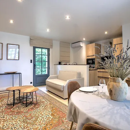 Les Hauts De Chaunac Villa *