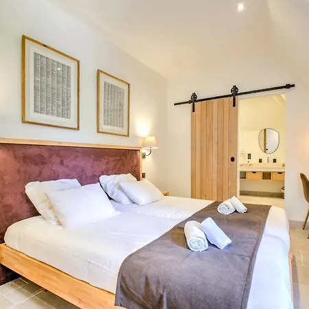 Les Hauts De Chaunac Villa