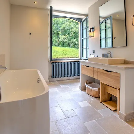 Les Hauts De Chaunac