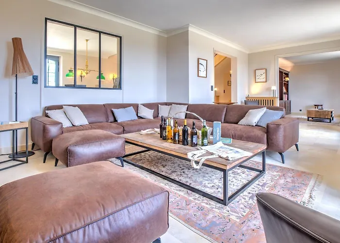 Les Hauts De Chaunac Villa