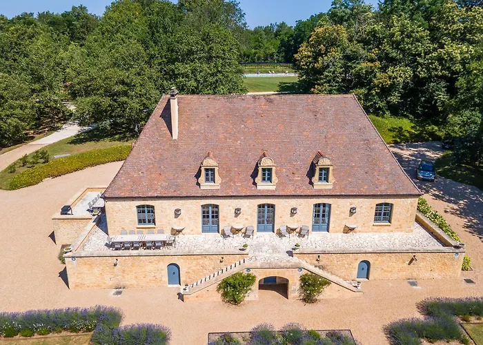 Les Hauts De Chaunac Villa *